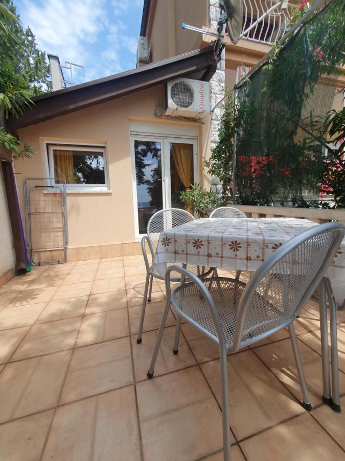Senka Apartman Dramalj Kültér fotó